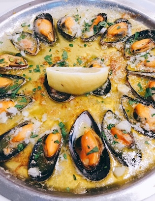 Mussel Platter Mussel Inn seafood restaurant Edinburgh and Glasgow